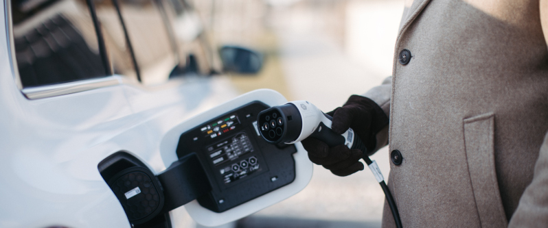 Electric vehicle charger at hotel parking station – MSS Electronics